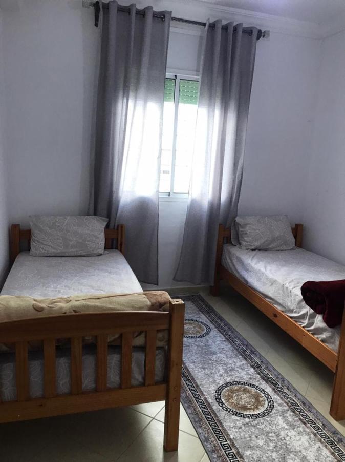 Appartement Familial Proche Aeroport Bab Andalous Tanger Eksteriør bilde